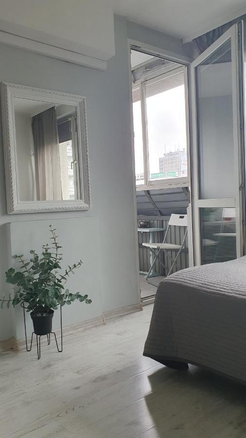 Warszawa Centrum Apartament Daniella Esterno foto